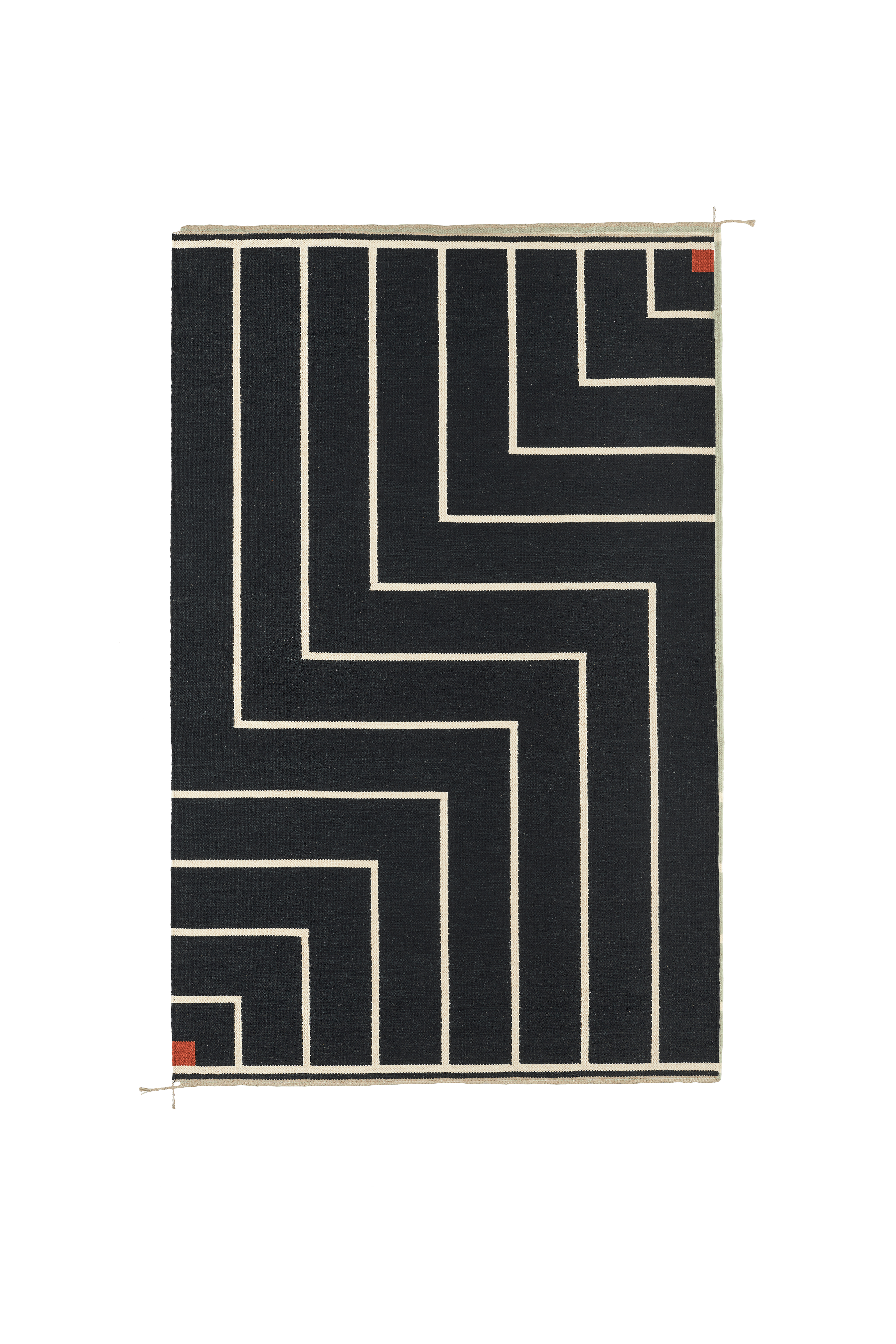 Vibeke Klint Rug VK-1 black/white 160 x 248 cm