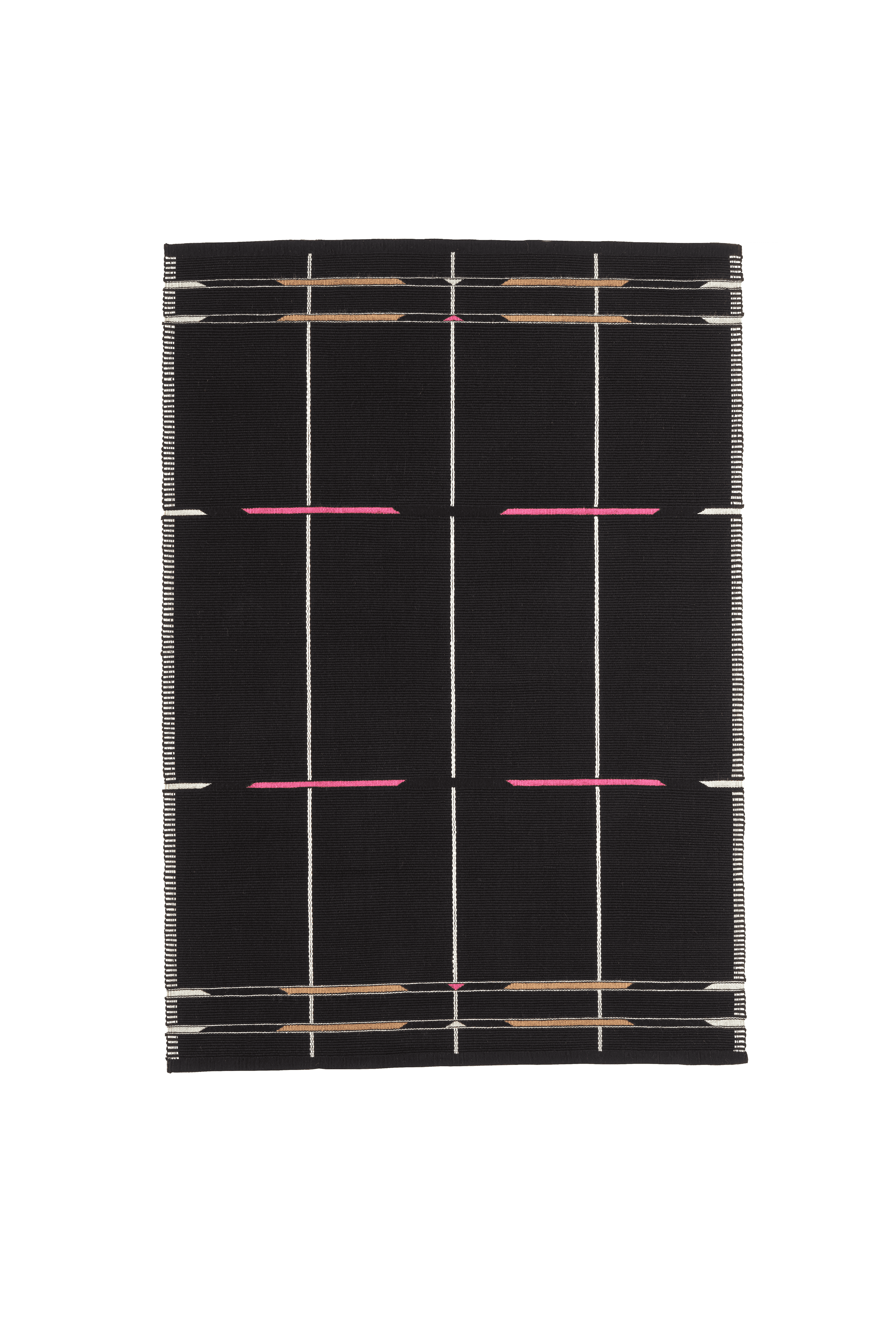 Vibeke Klint Rug VK-9 black 140 x 200 cm