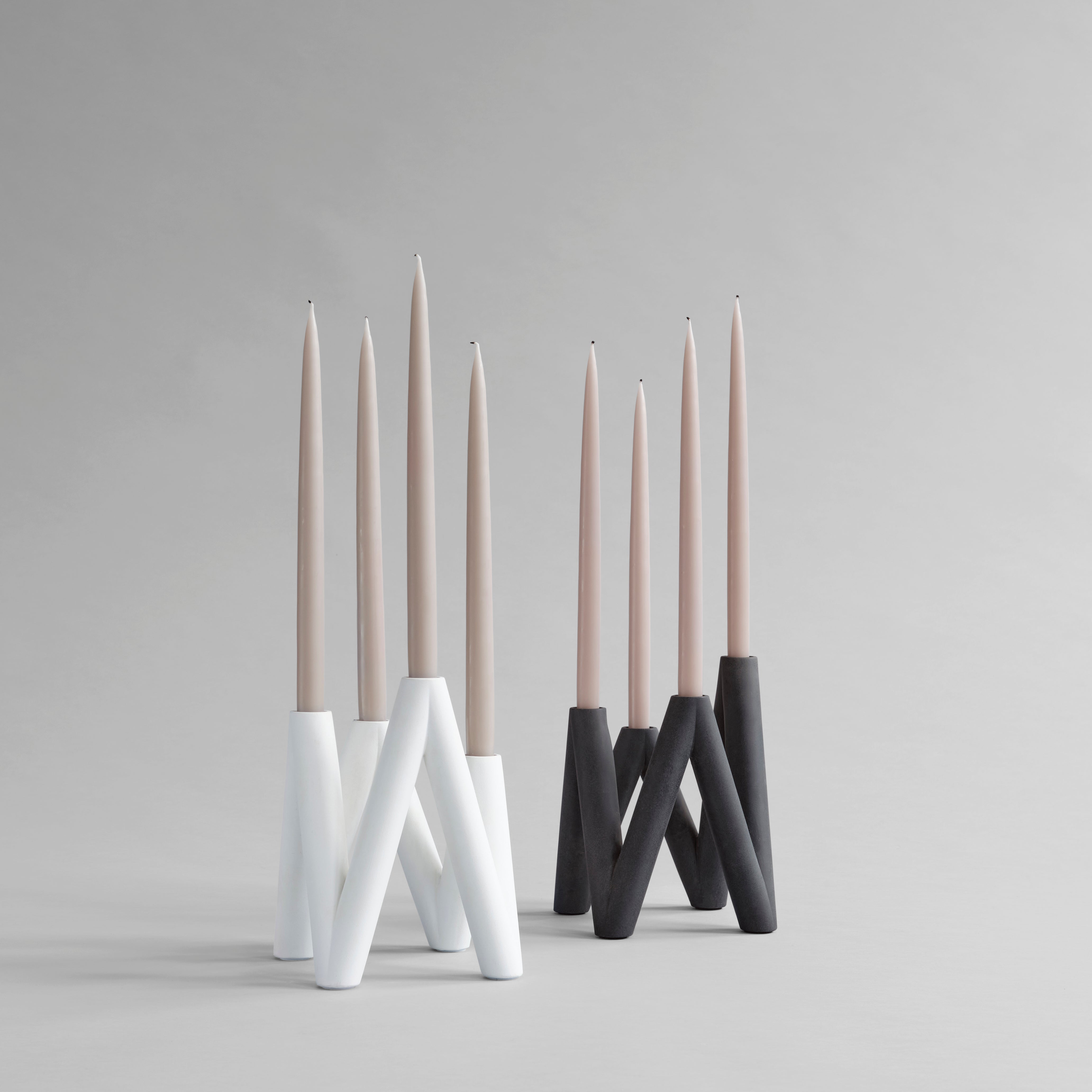 W Candleholder - Black