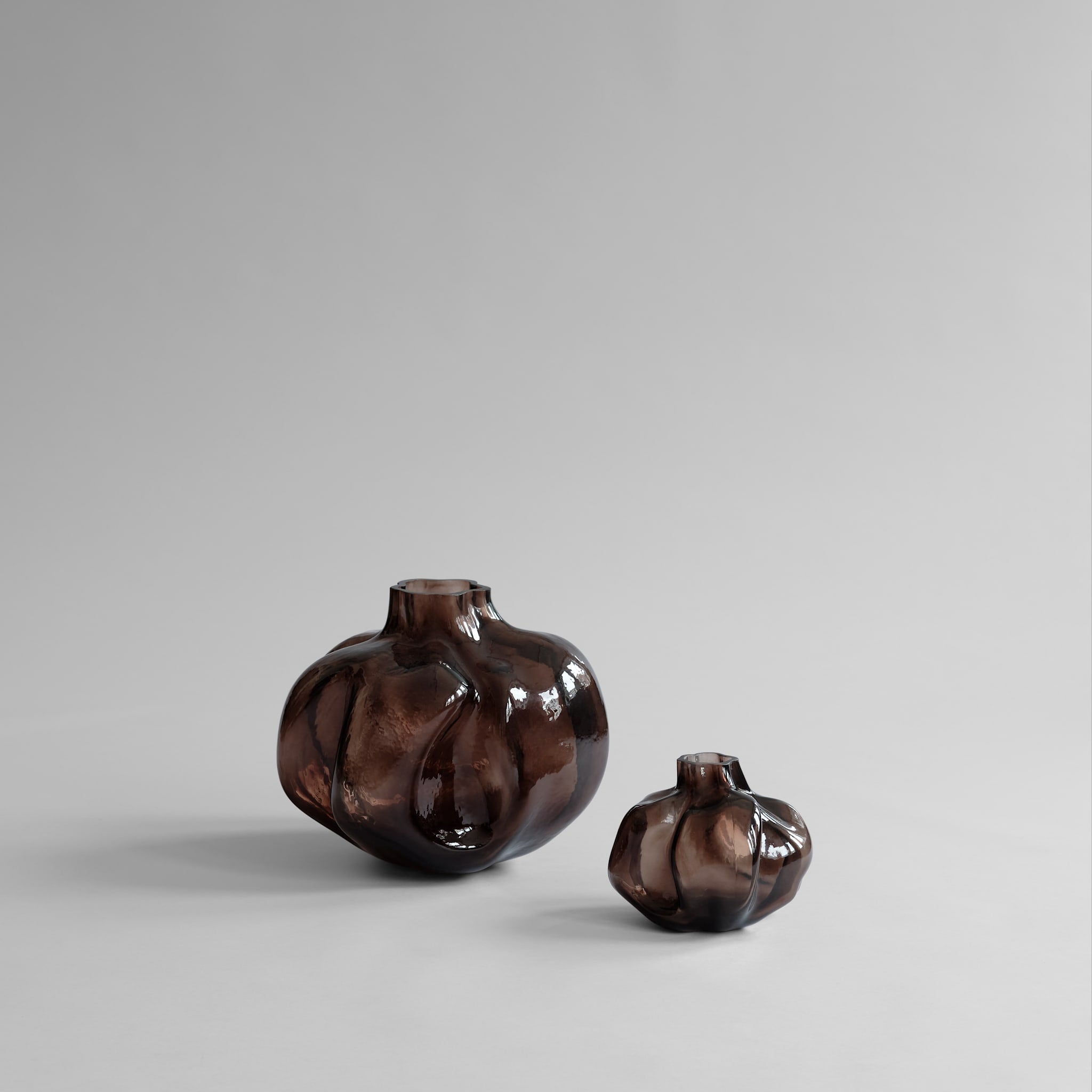 Wabi Vase, Mini - Smoked Forest*