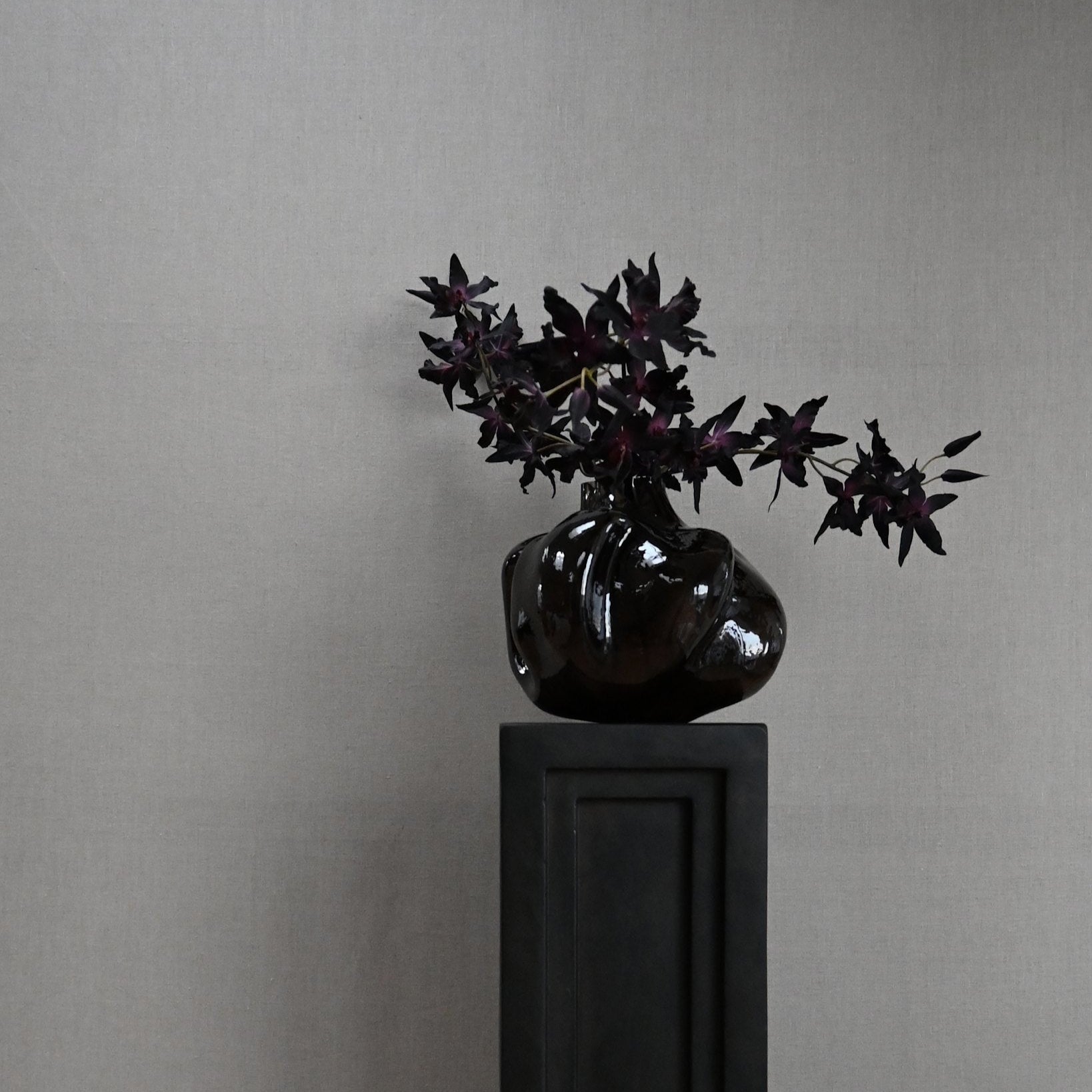 Wabi Vase, Medio - Smoked Forest*