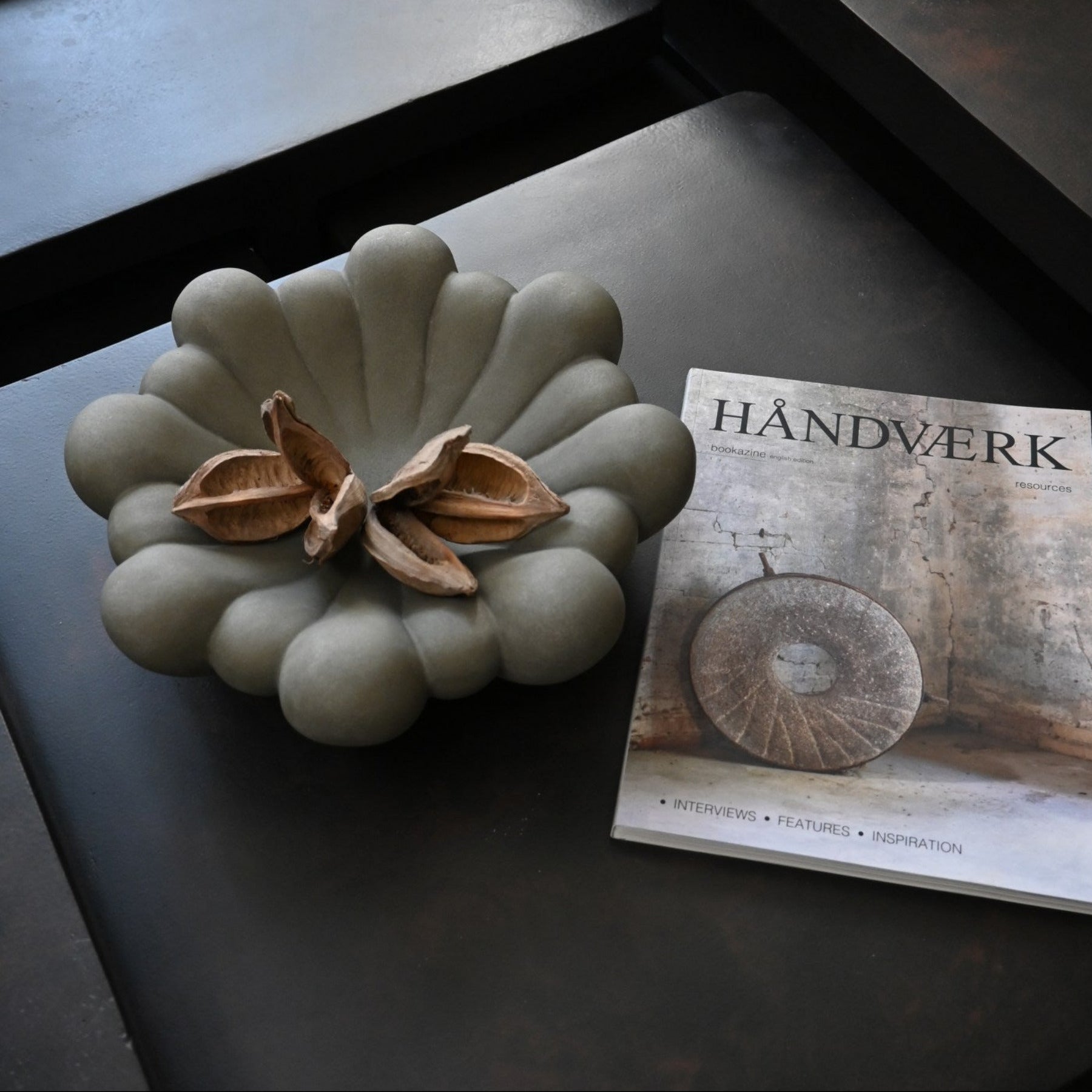 Bloom Tray, Medio - Dark Grey