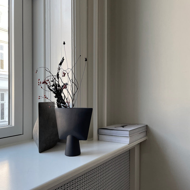 Origami Vase, Mini - Dark Grey - 101 CPH