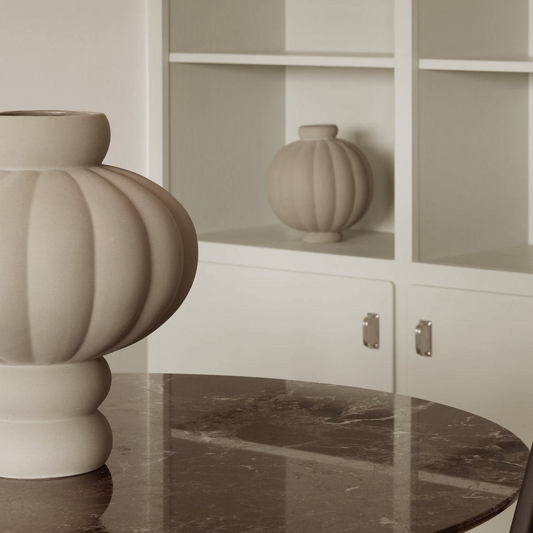Balloon Vase 08 Sanded Grey