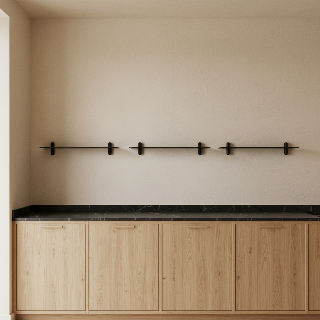 Minimalist kitchen with Nivo Shelf Large G