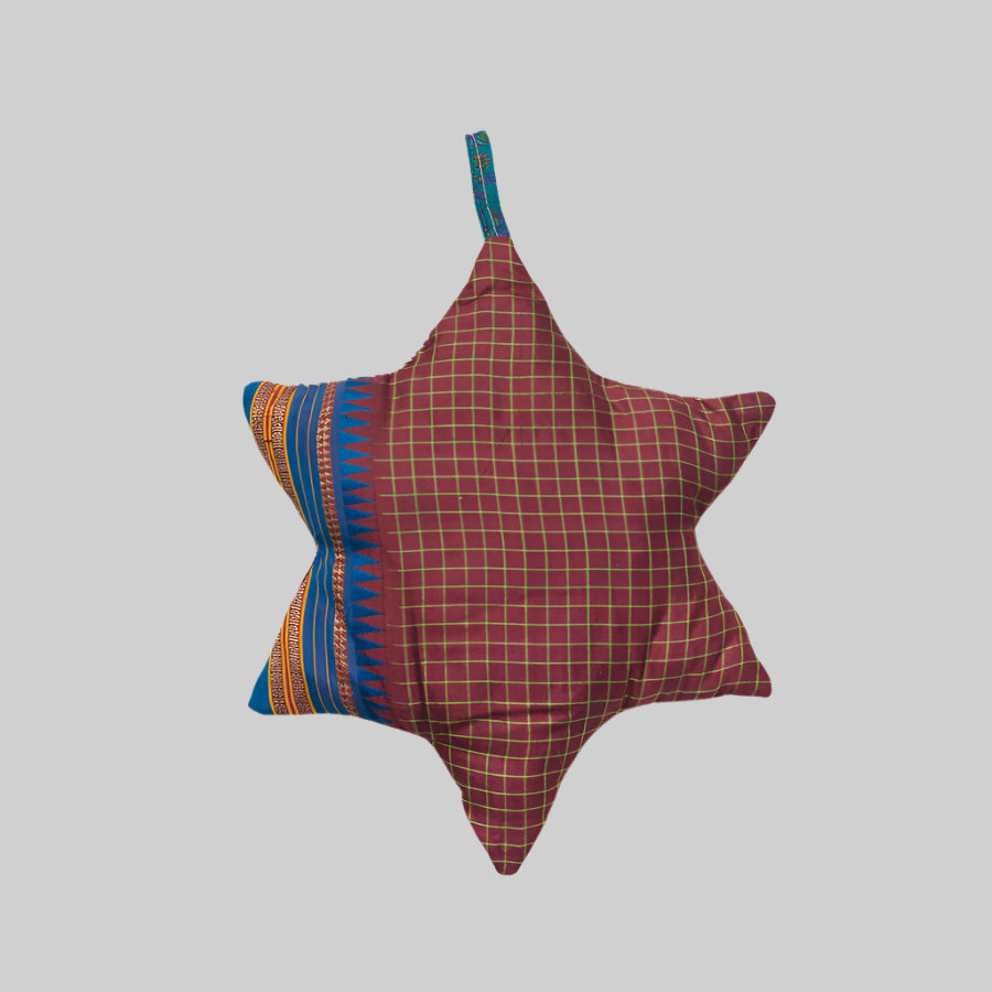 SUSTAIN vintage silk star,  medium - set of 2