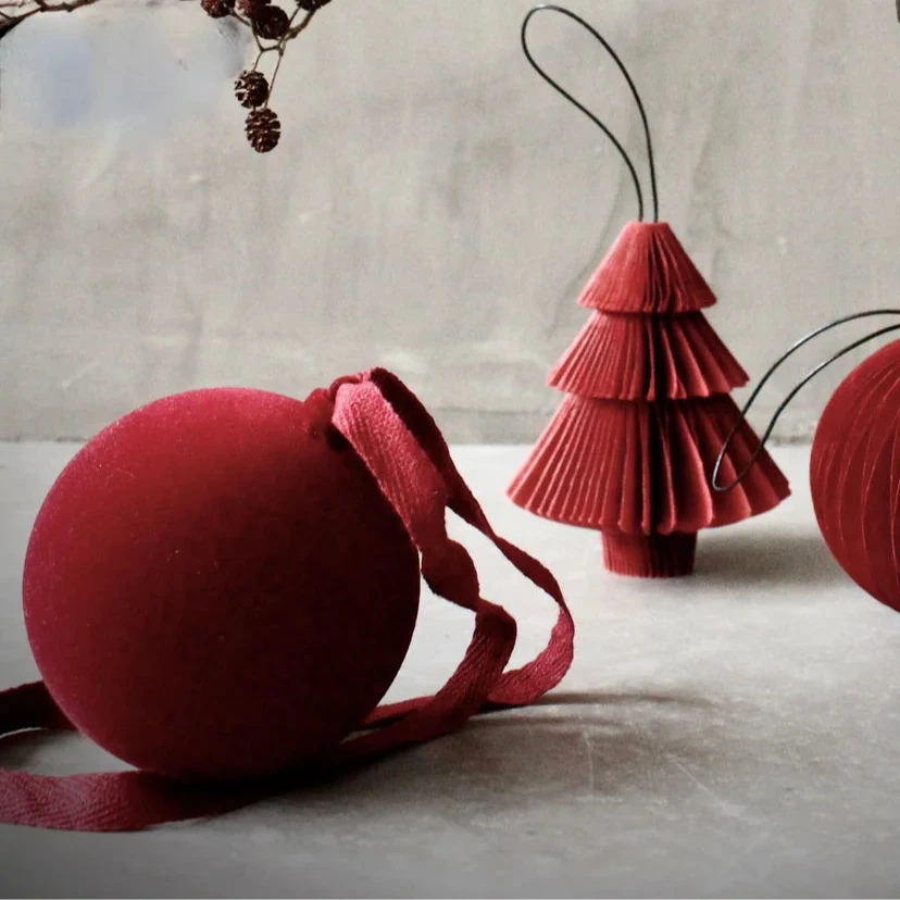 Holiday Ornament - Velvety tone, small red (box of 24)