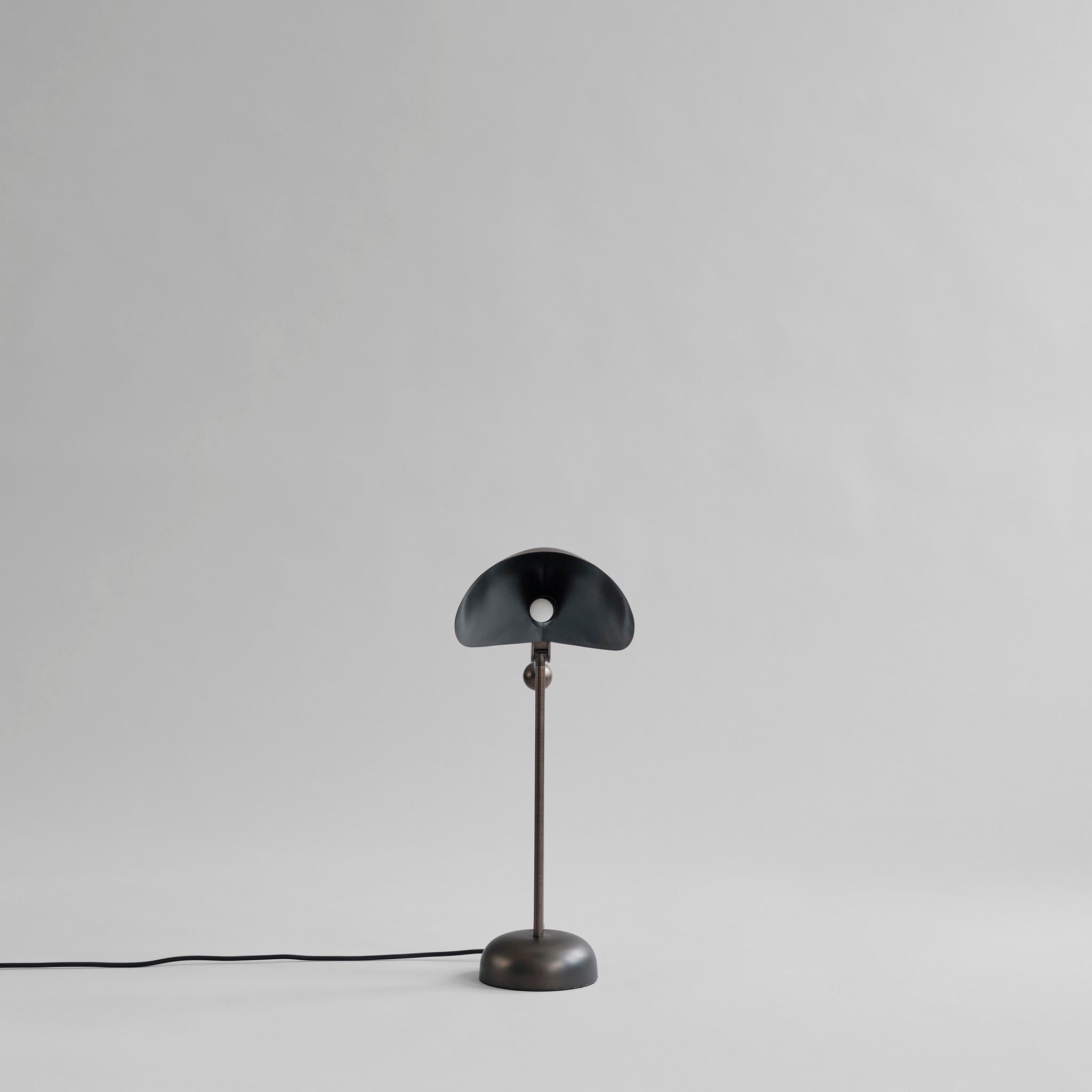 Stingray Table Lamp - Bronze - 101 CPH