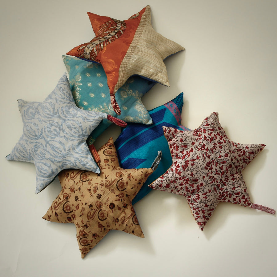 SUSTAIN vintage silk star,  medium - set of 2