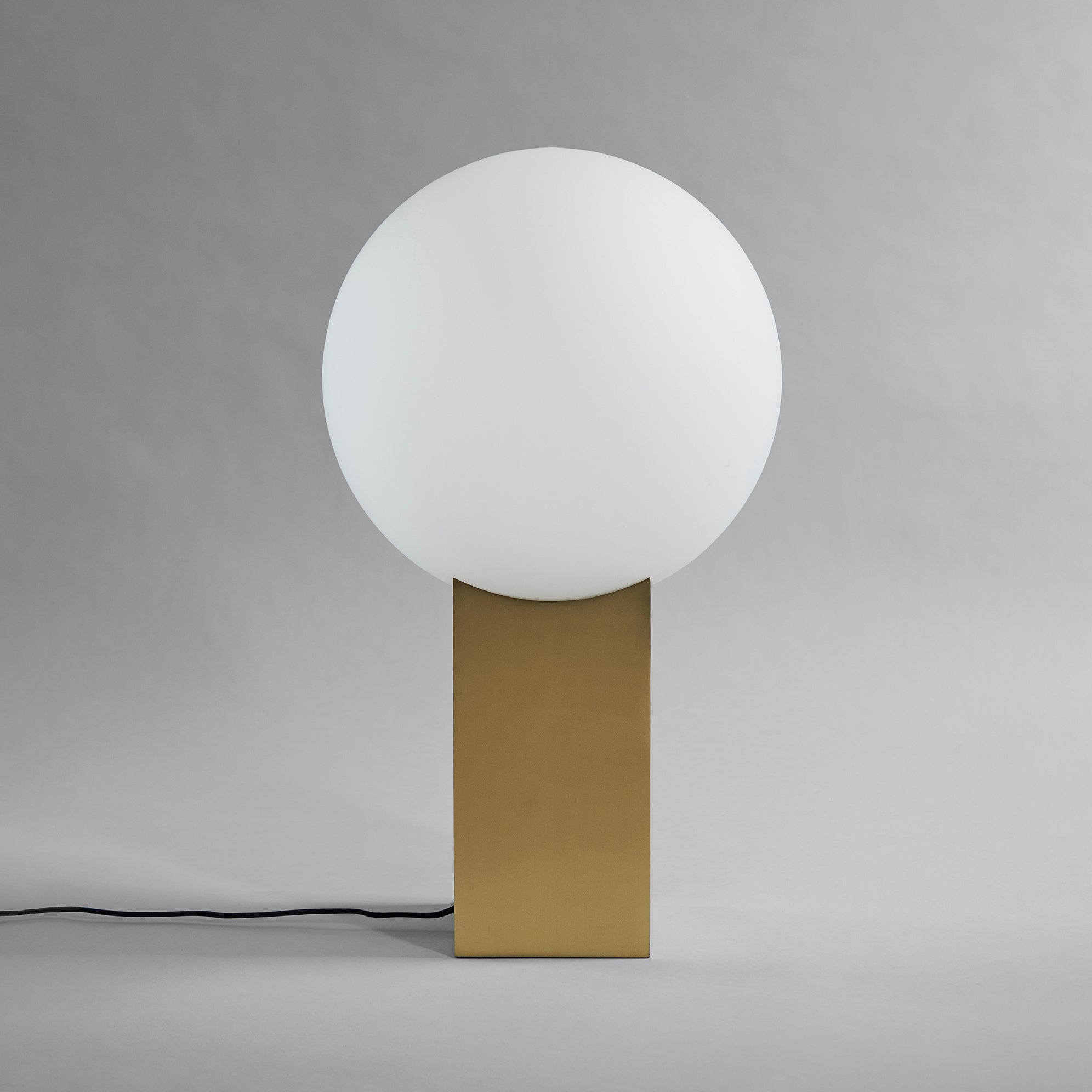 Hoop Floor Lamp - Brass