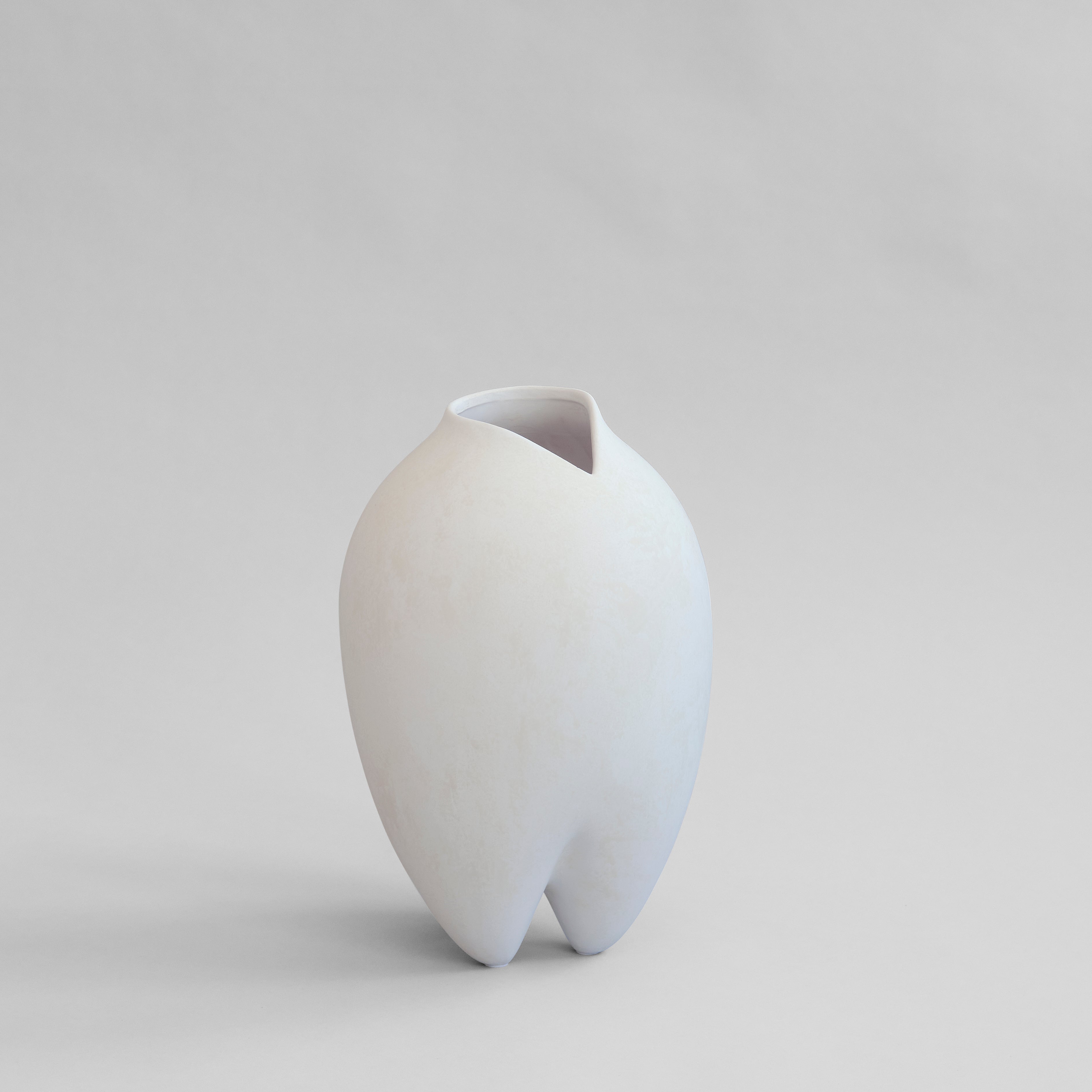 Sumo Vase, Slim - Bone White