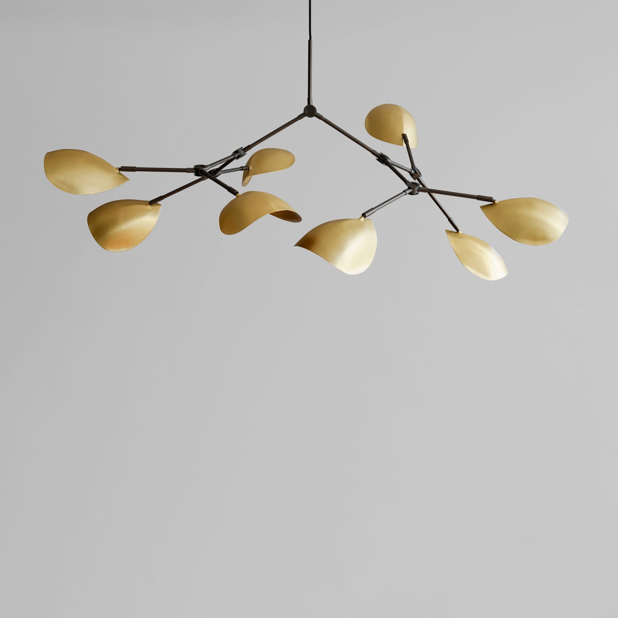 Stingray Chandelier, Brass w/ Rods