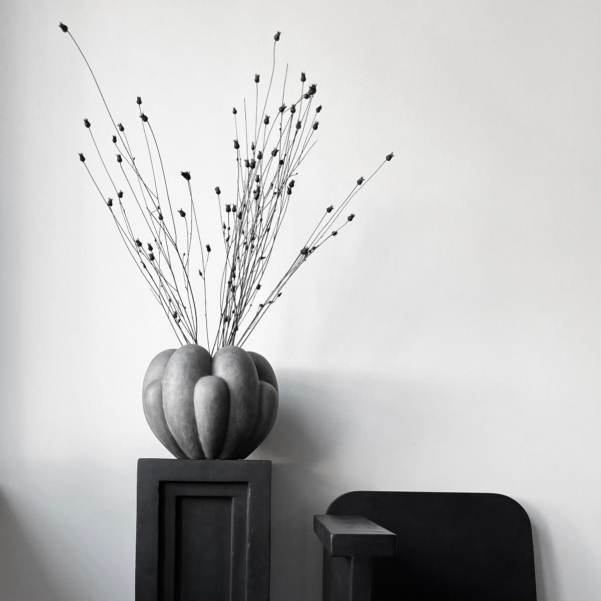 Bloom Vase, Mini - Dark Grey