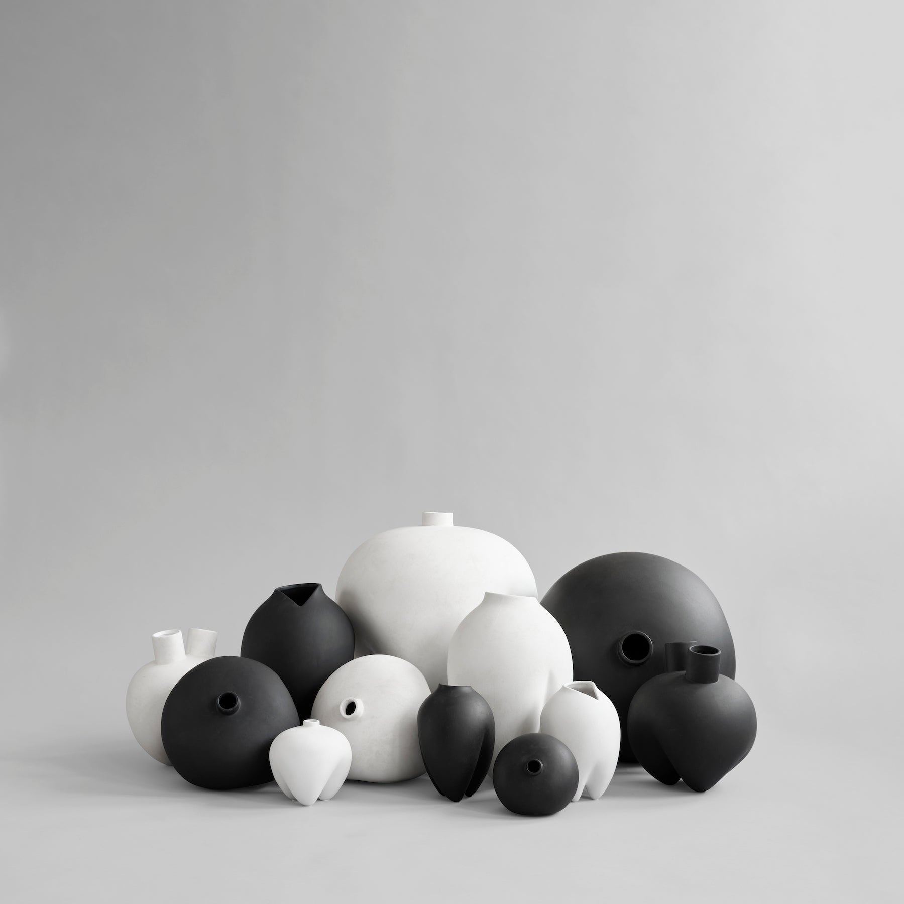 Sumo Vase, Slim Petit - Bone White