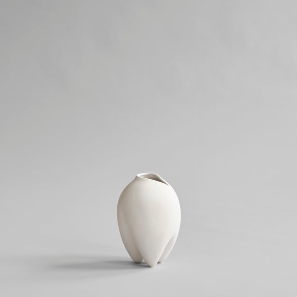 Ceramics & Vases – STUDIO NORDHAVEN