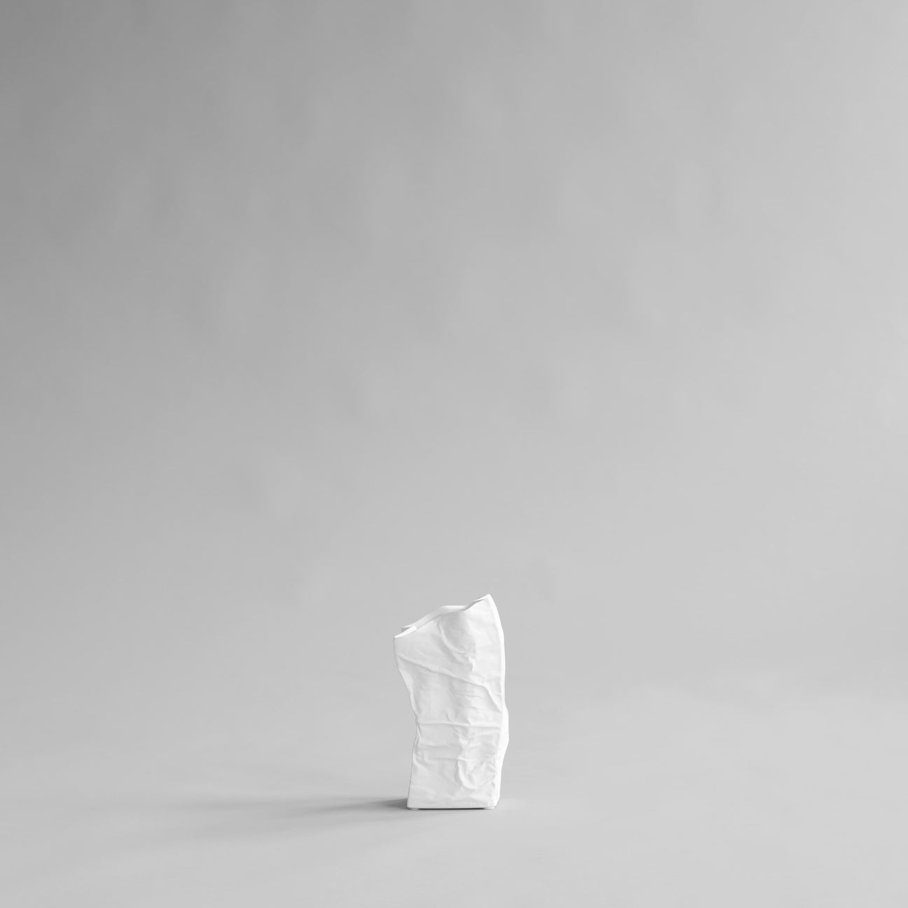 Kami Vase, Mini - Bone White