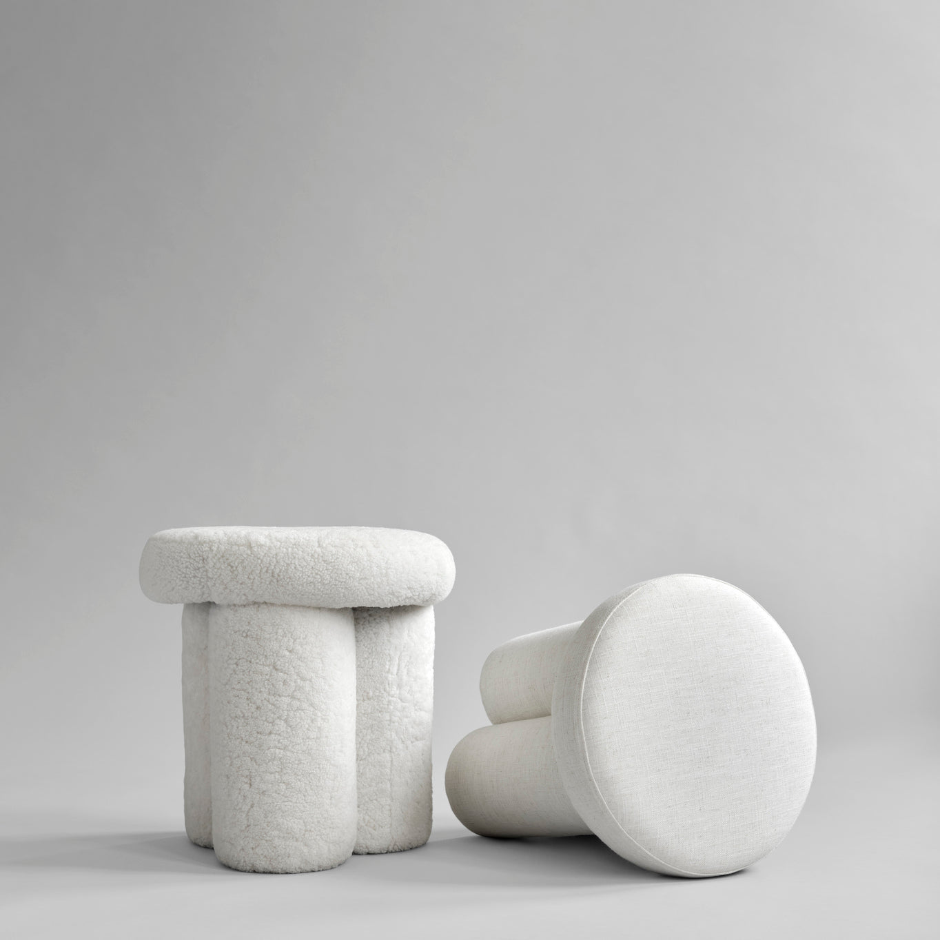 Big Foot Stool - Sheep Skin Off-White