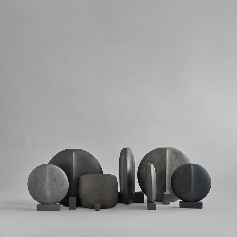 Guggenheim, Big - Dark Grey