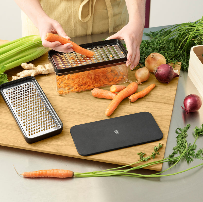 GRATE-IT grater with container, black