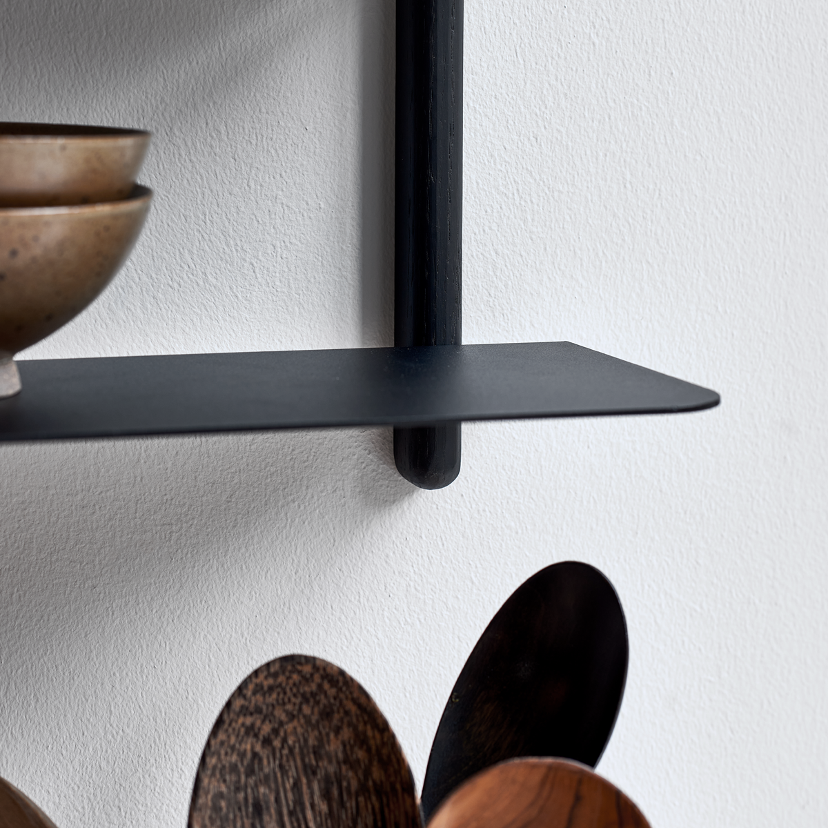NIVO Shelf Large D - black ash/ black