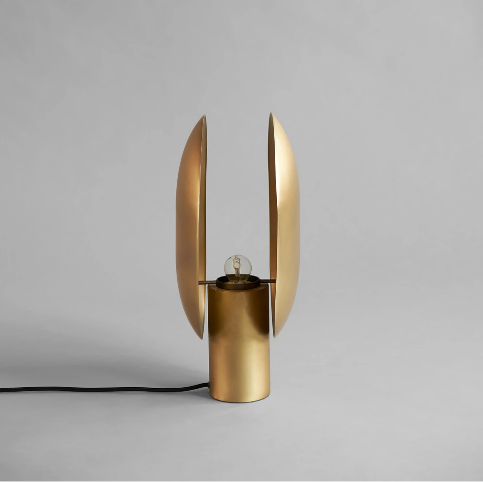 Clam Table Lamp - Brass