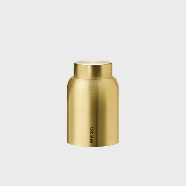 Collar Vacuum Seal Bottle Stopper - brushed brass