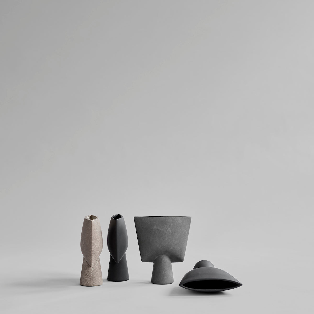 Sphere Vase Triangle, Mini - Taupe